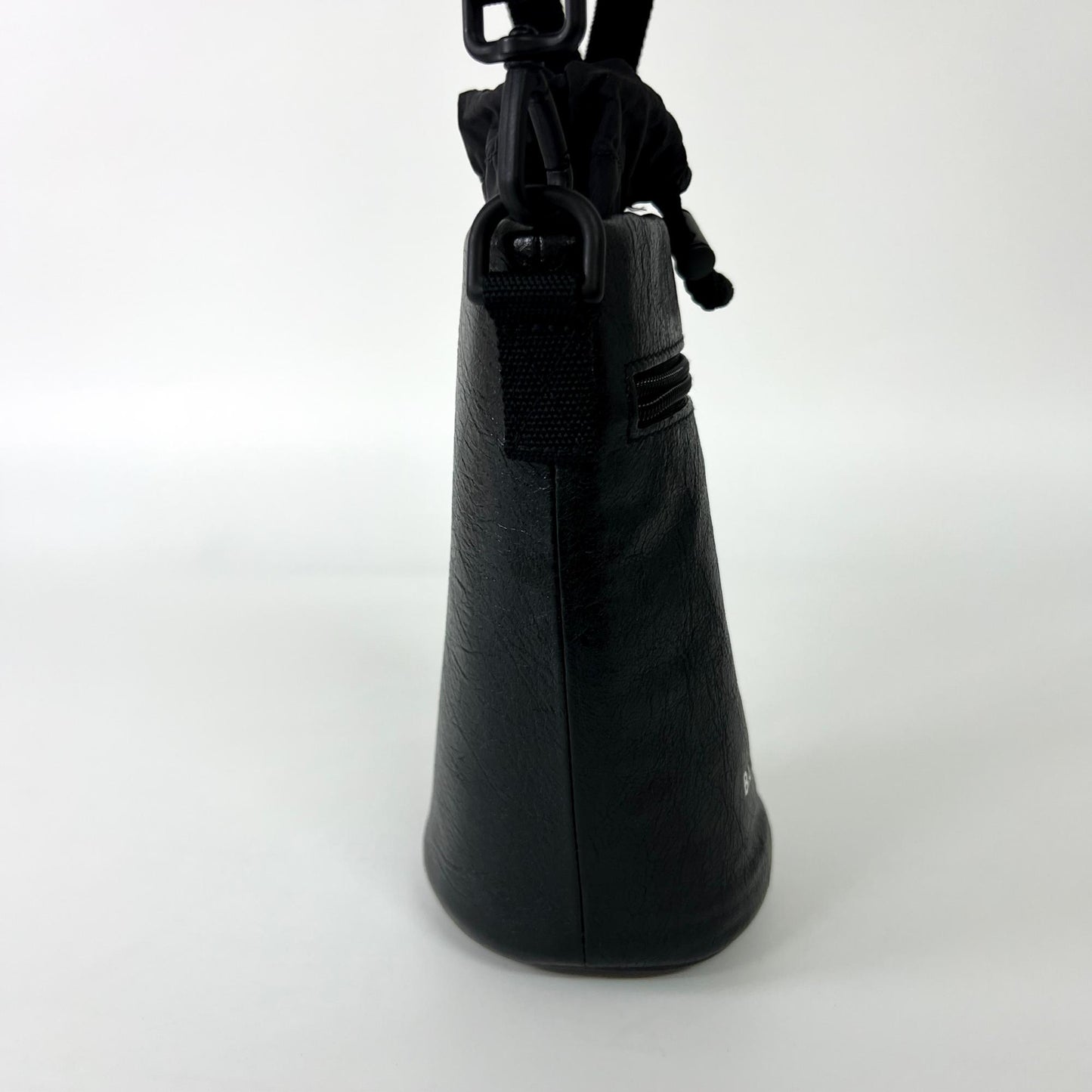 Balenciaga Weekend Bottle Holder Bag Leather, Black, Leather, Shoulder Bag