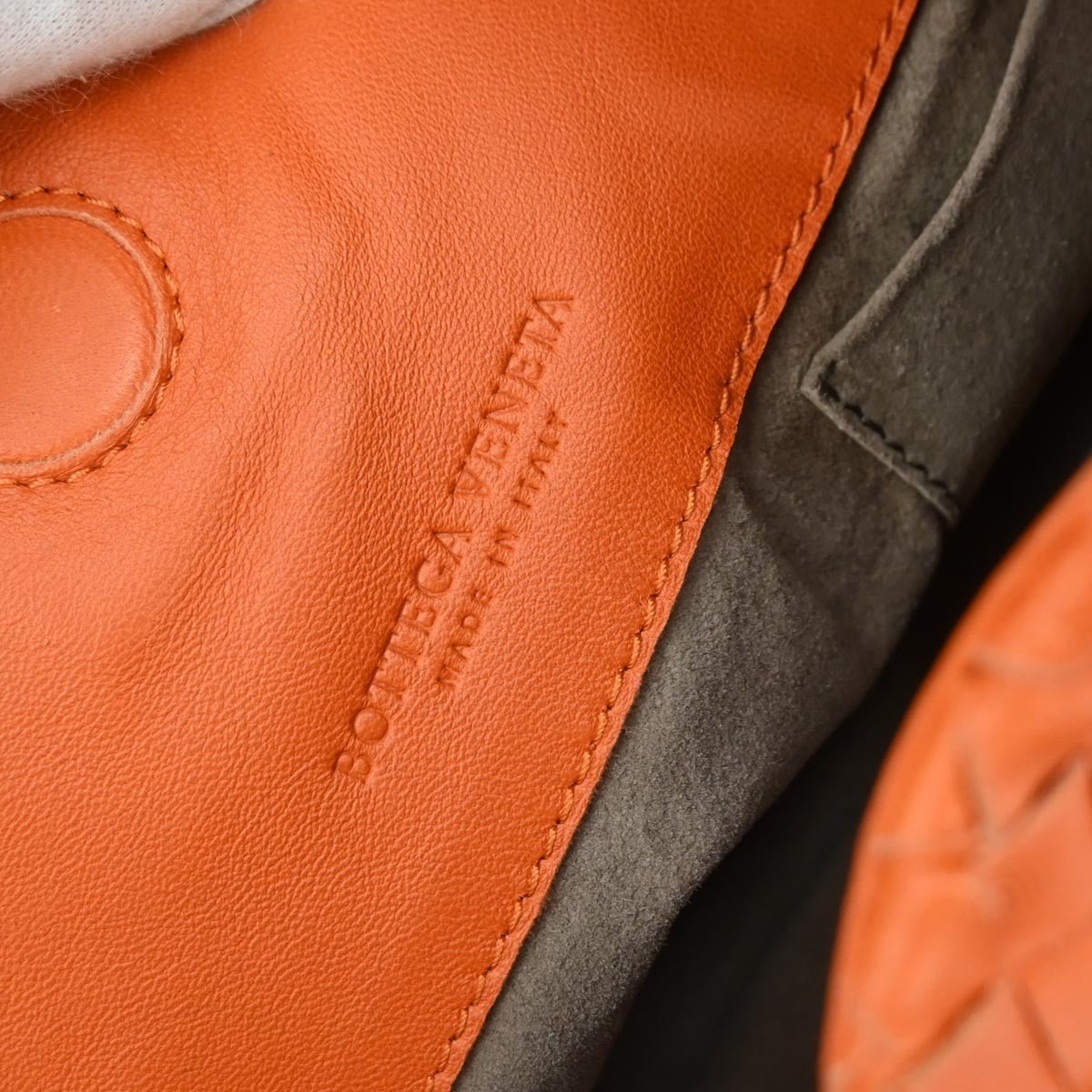 Bottega Veneta Campana Hobo - Brandsamsara