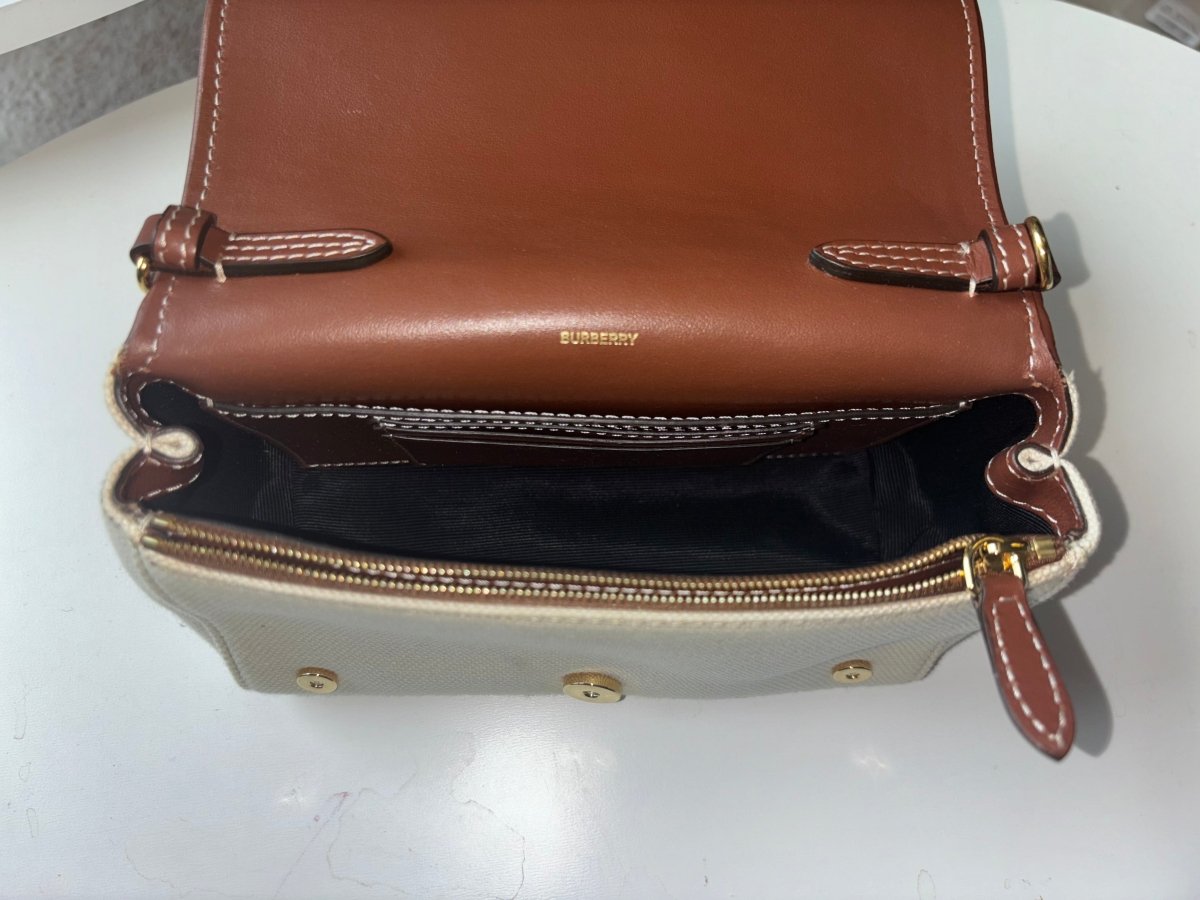 Burberry Horseferry Bum - Brandsamsara