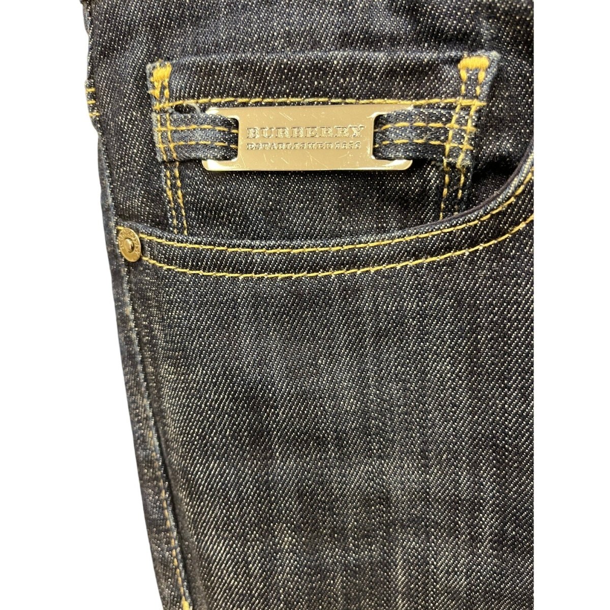 BURBERRY LONDON Bootcut Jeans - Brandsamsara
