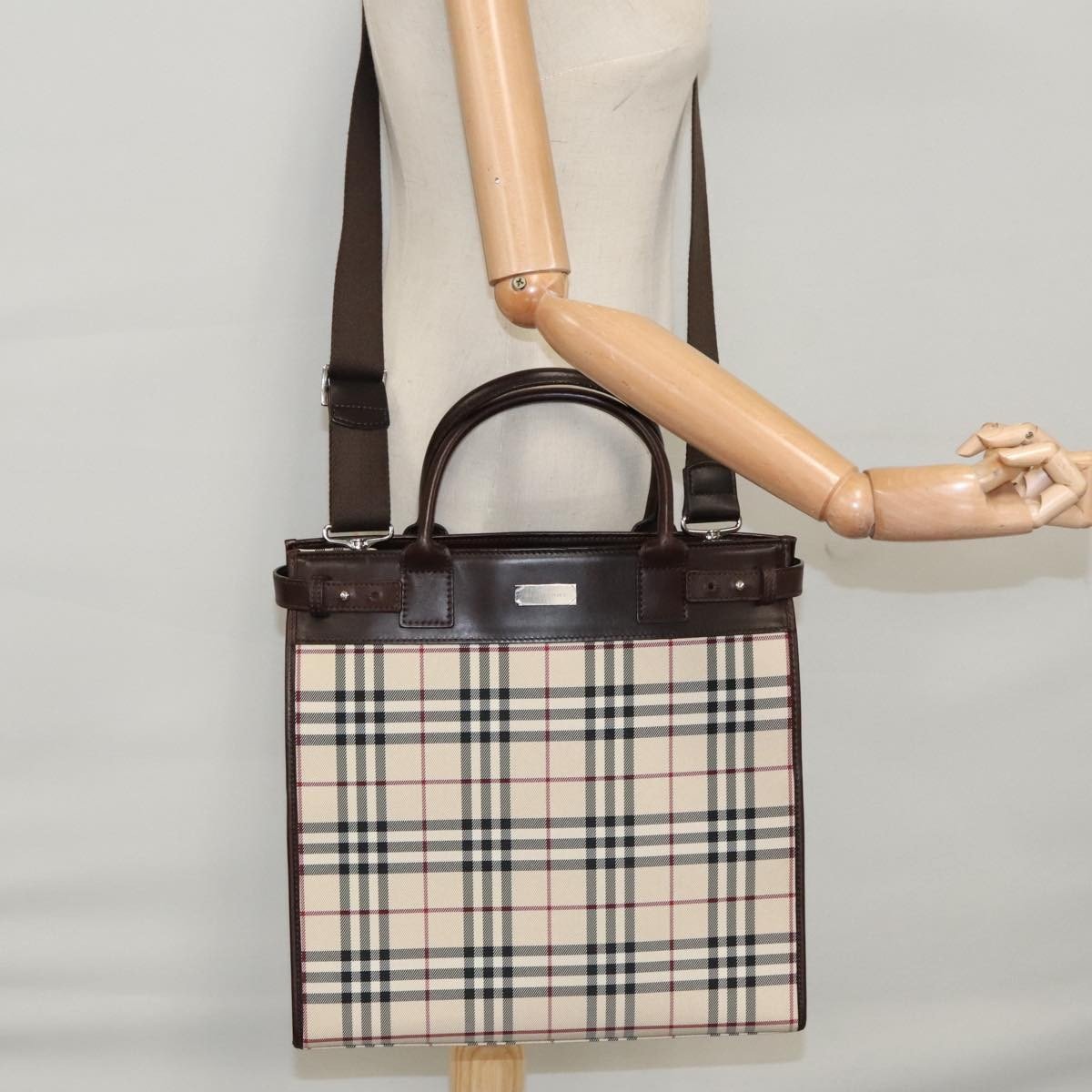Burberry Nova Check Handbag - Brandsamsara