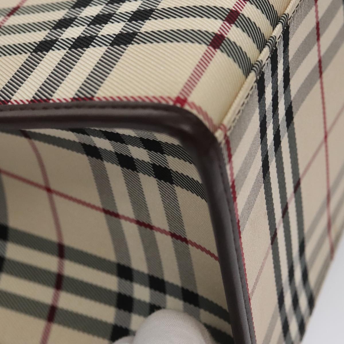 Burberry Nova Check Handbag - Brandsamsara