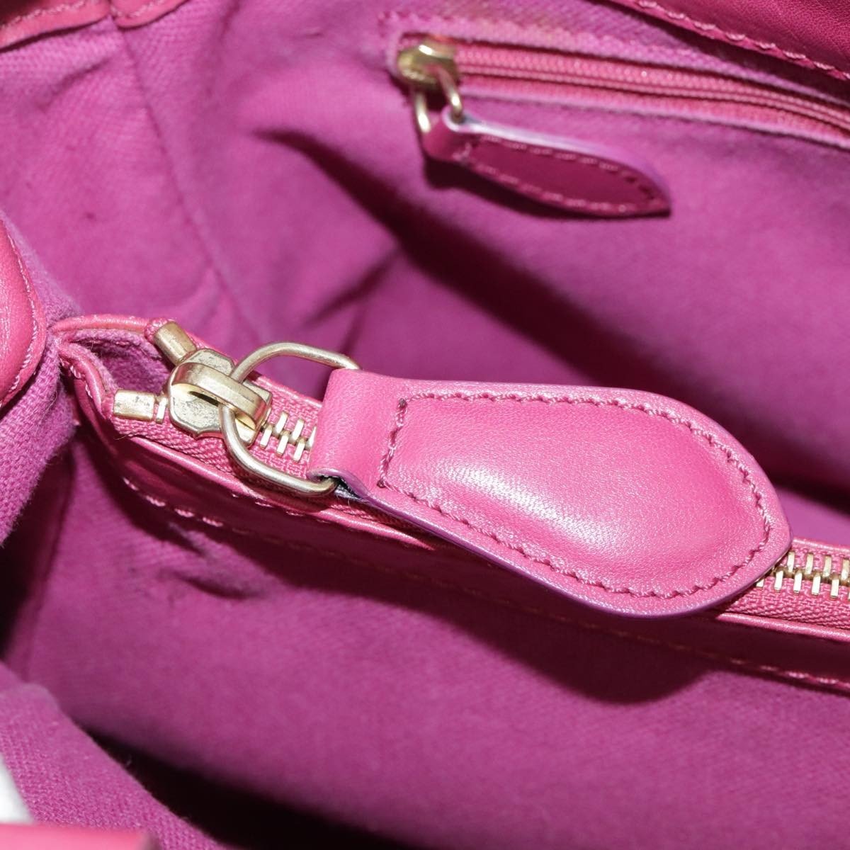 Burberry Vintage Handbag - Brandsamsara
