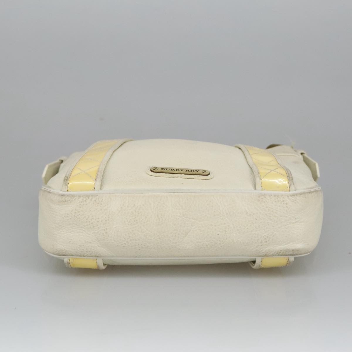 Burberry Vintage Shoulder Bag - Brandsamsara
