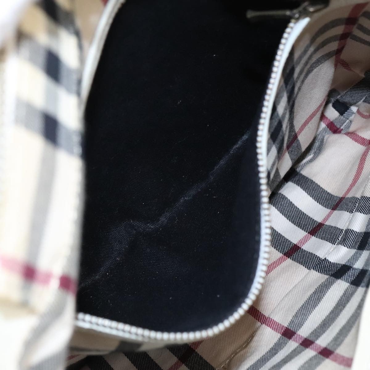 Burberry Vintage Shoulder Bag - Brandsamsara