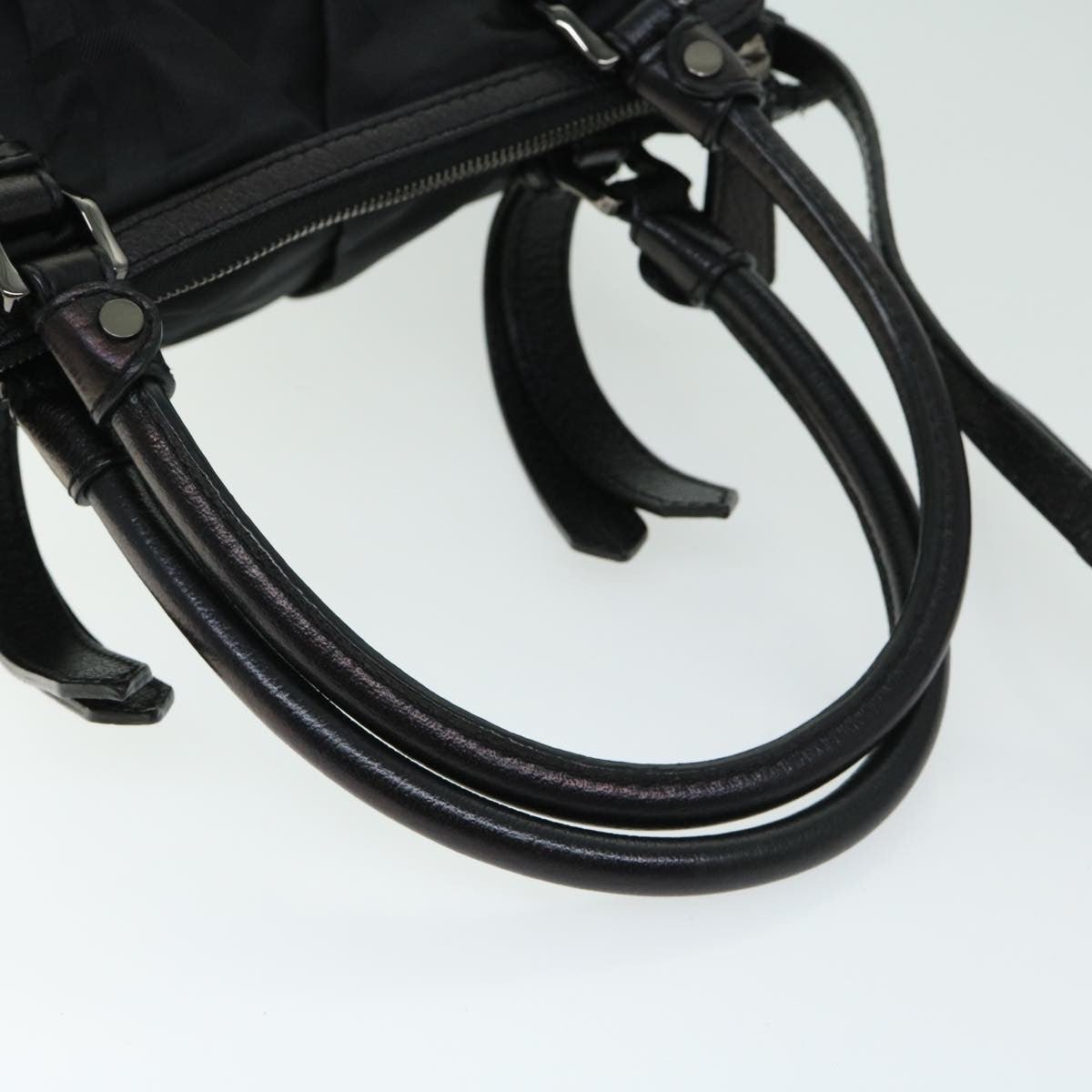 Burberry Zip Top Shoulder Bag - Brandsamsara