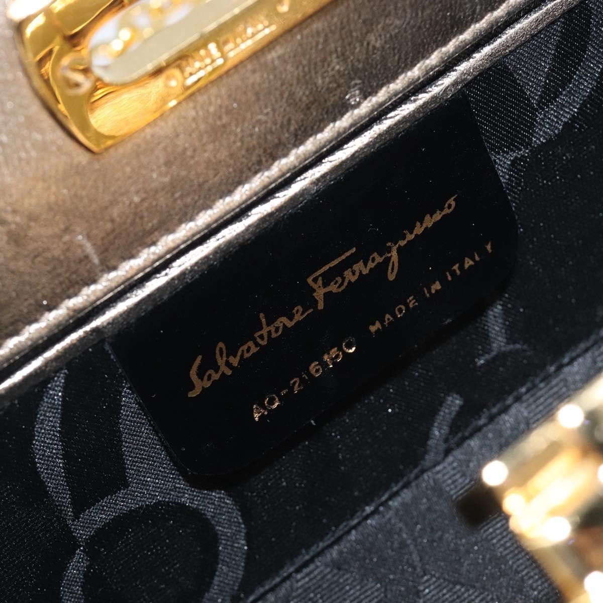 Salvatore Ferragamo Gancini Chain Leather, Gold, Leather, Shoulder Bag