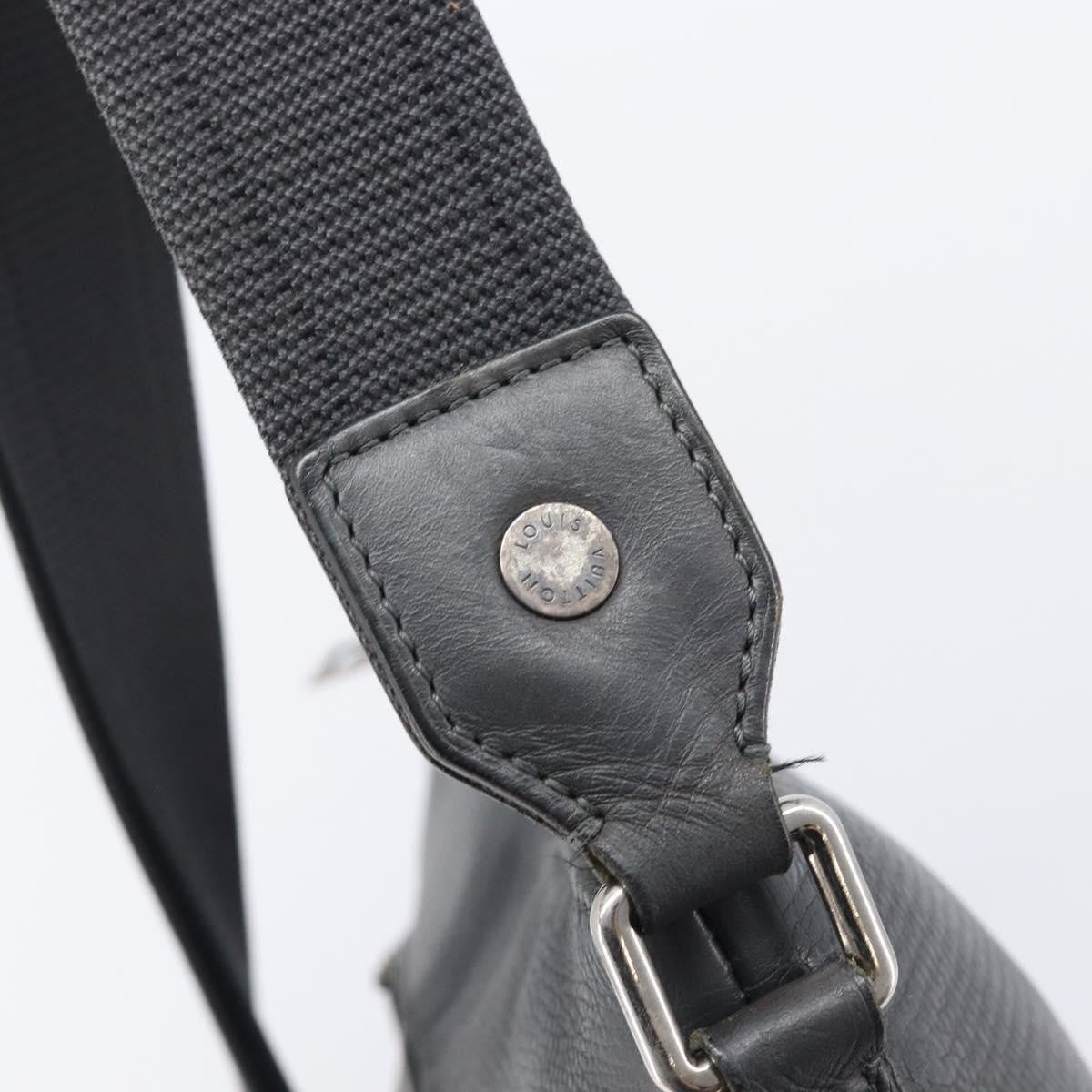Louis Vuitton Shawnee Pochette Utah Leather, Gray, Leather, Clutch