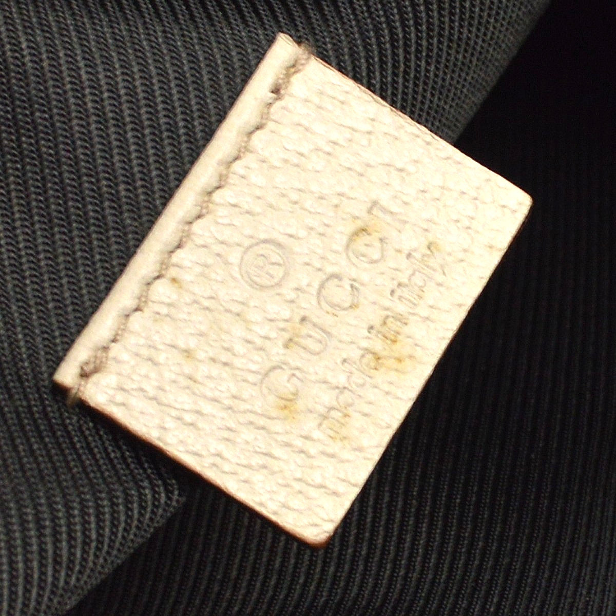 Gucci Jolicoeur Pochette GG Canvas, Beige, Canvas, Clutch