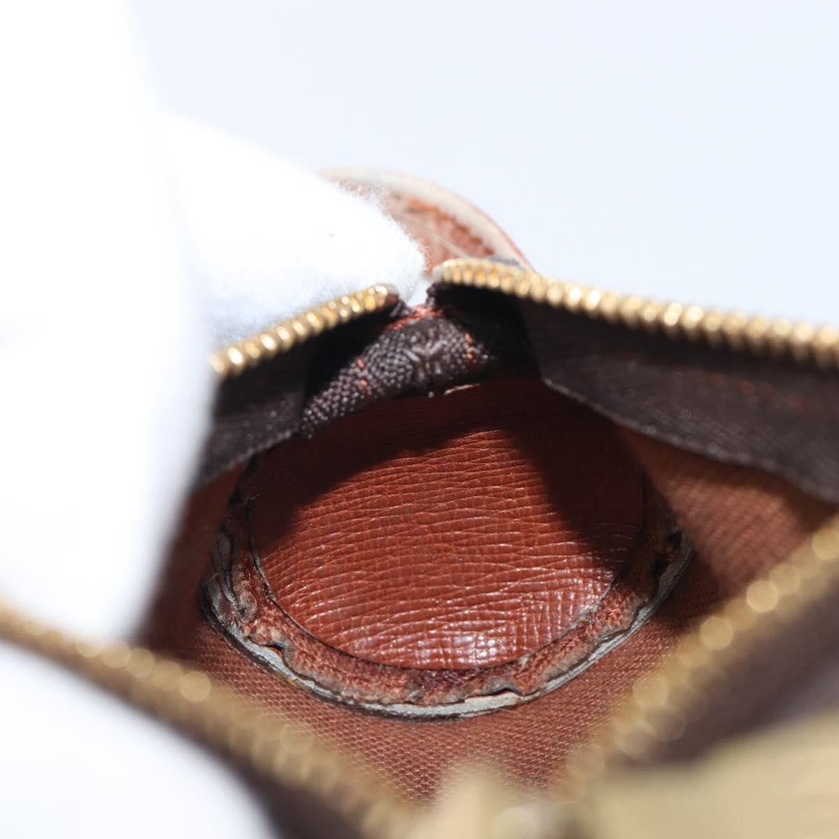 Louis Vuitton golf ball case monogram, Brown, Canvas, Clutch