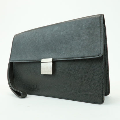 Louis Vuitton Selenga Pochette Taiga Leather, Gray, Leather, Clutch