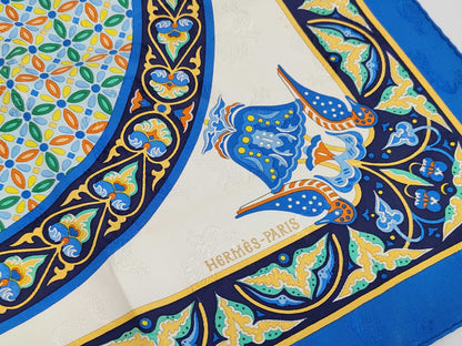 Hermes Carré 90 Silk multicolor, Multicolour, Silk, Scarf