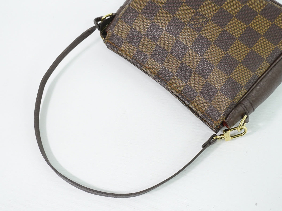 Louis Vuitton Trousse Make Up Damier, Brown, Canvas, Clutch