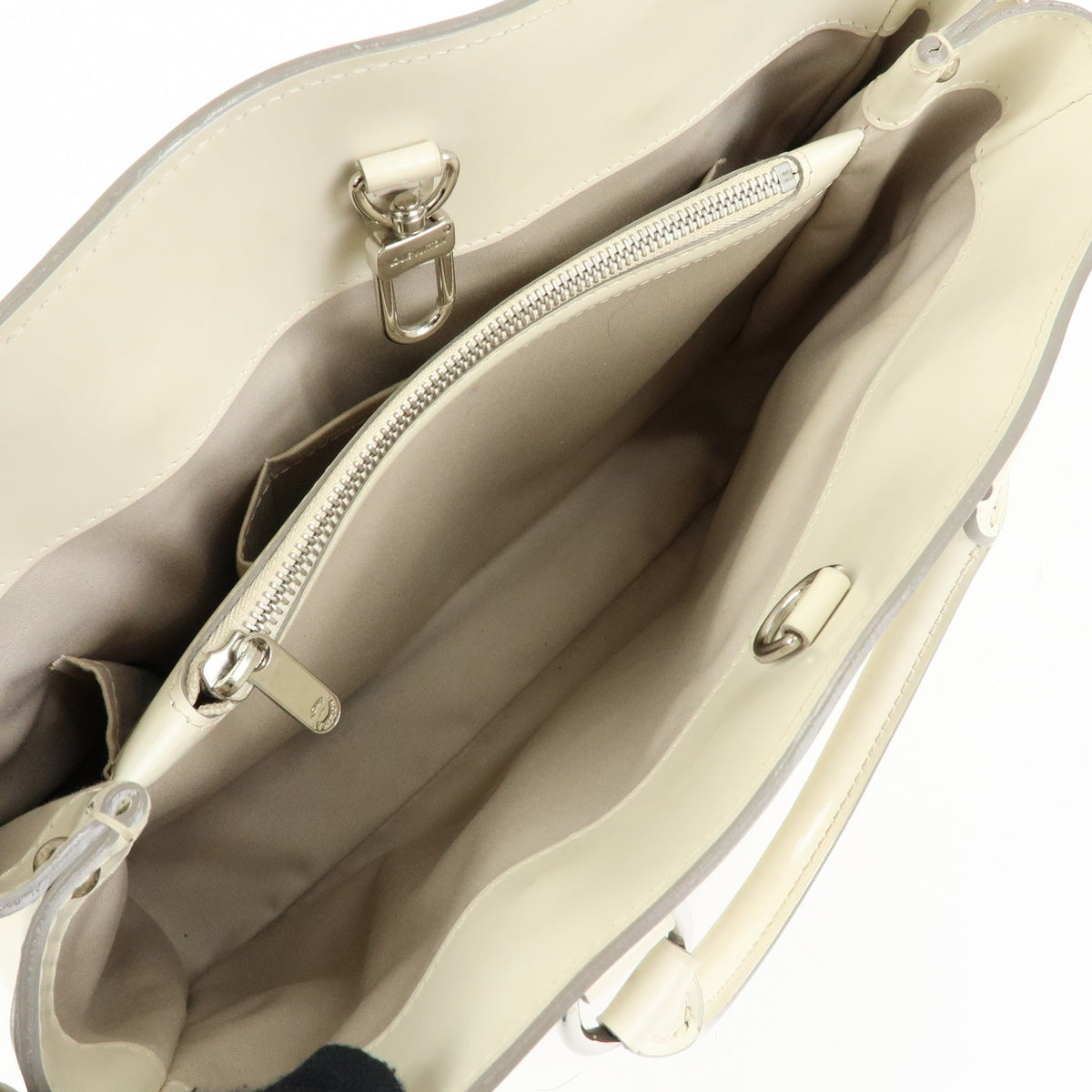 Louis Vuitton Passy Epi Leather, White, Leather, Tote Bag