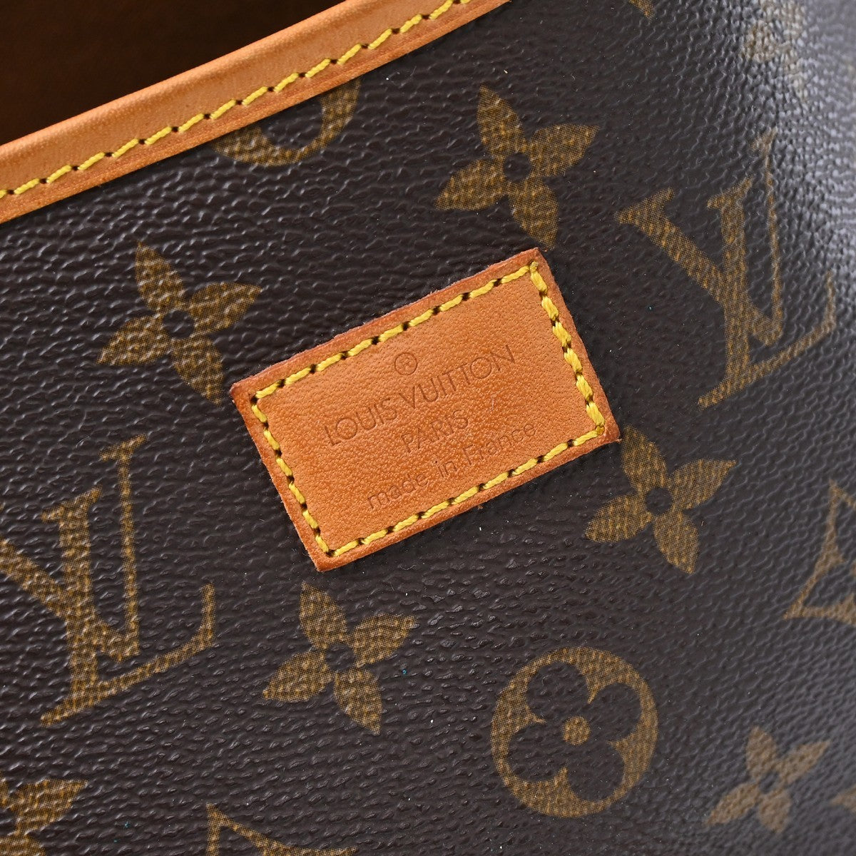 Louis Vuitton Saumur Monogram, Brown, Canvas, Shoulder Bag