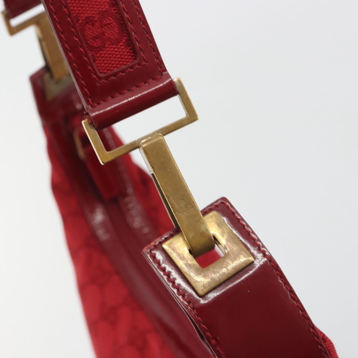 Gucci GG Shoulder GG Matelasse Leather, Red, Canvas, Shoulder Bag