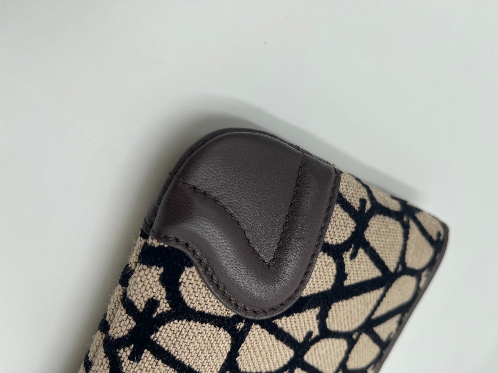 Valentino Garavani Valentino Pouche VLogo Canvas, BROWN, CANVAS, Clutche & pouche