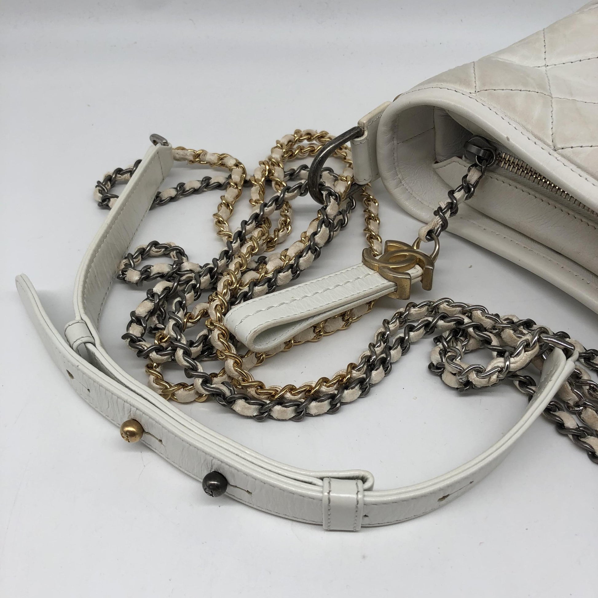 Chanel Gabrielle Hobo Quilted Aged Calfskin, White, Calfskin, Shoulder Bag