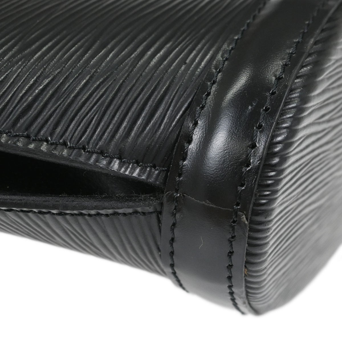 Louis Vuitton Saint Jacques Epi Leather, Black, Leather, Handbag