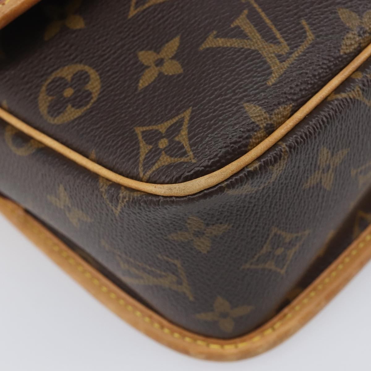 Louis Vuitton Sologne Monogram Canvas, Brown, Canvas, Handbag