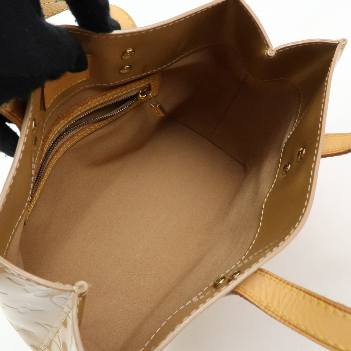 Louis Vuitton Reade Monogram Vernis, Brown, Patent Leather, Handbag