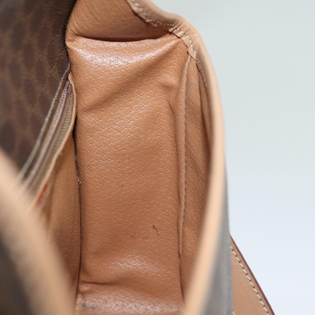 Celine Circle Logo Shoulder Bag - Brandsamsara