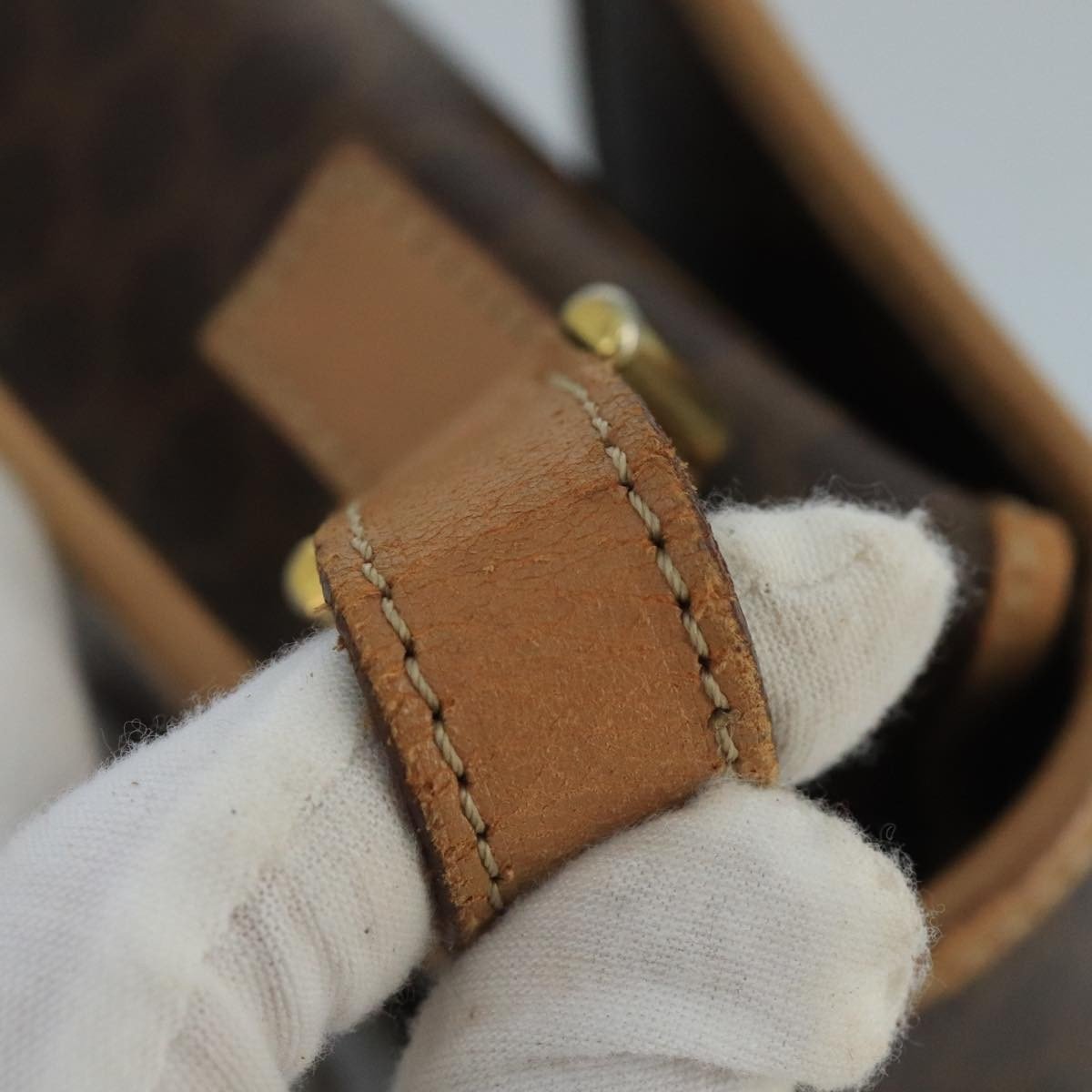Celine Vintage Macadam Circle Logo Shoulder Bag - Brandsamsara
