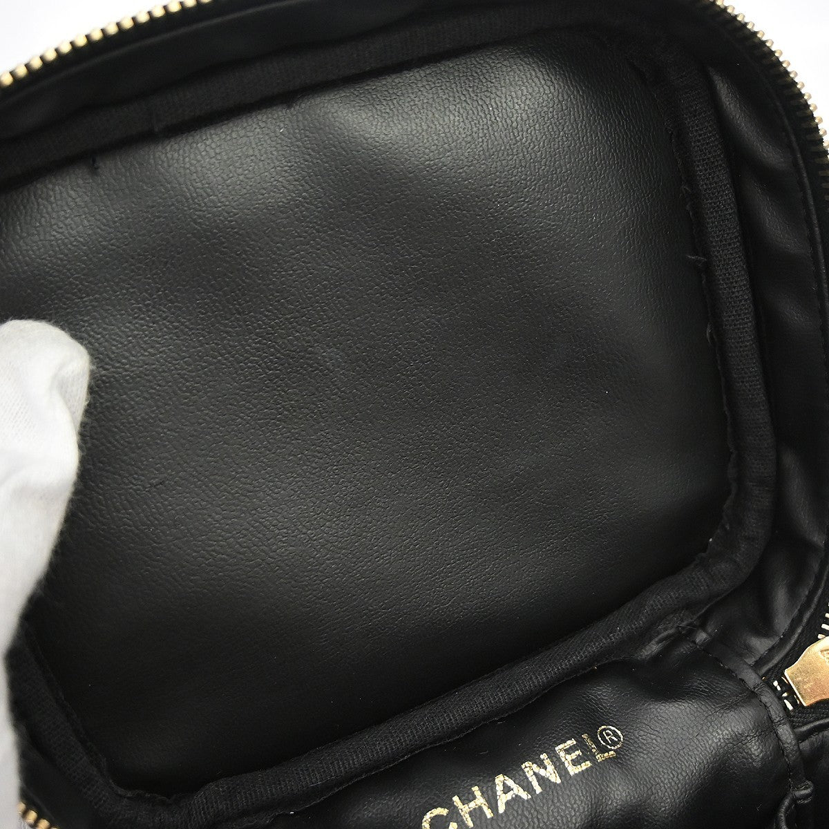 Chanel Vintage Timeless Cosmetic Case Caviar, Black, Leather, Handbag
