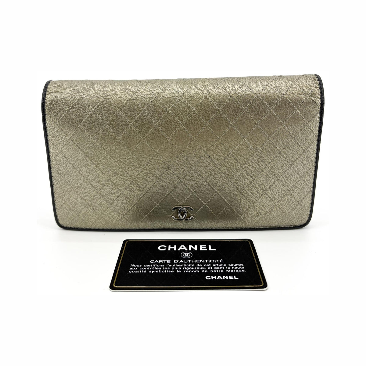 Chanel 19 Flap Quilted Lambskin, Gold, Calfskin, Wallet