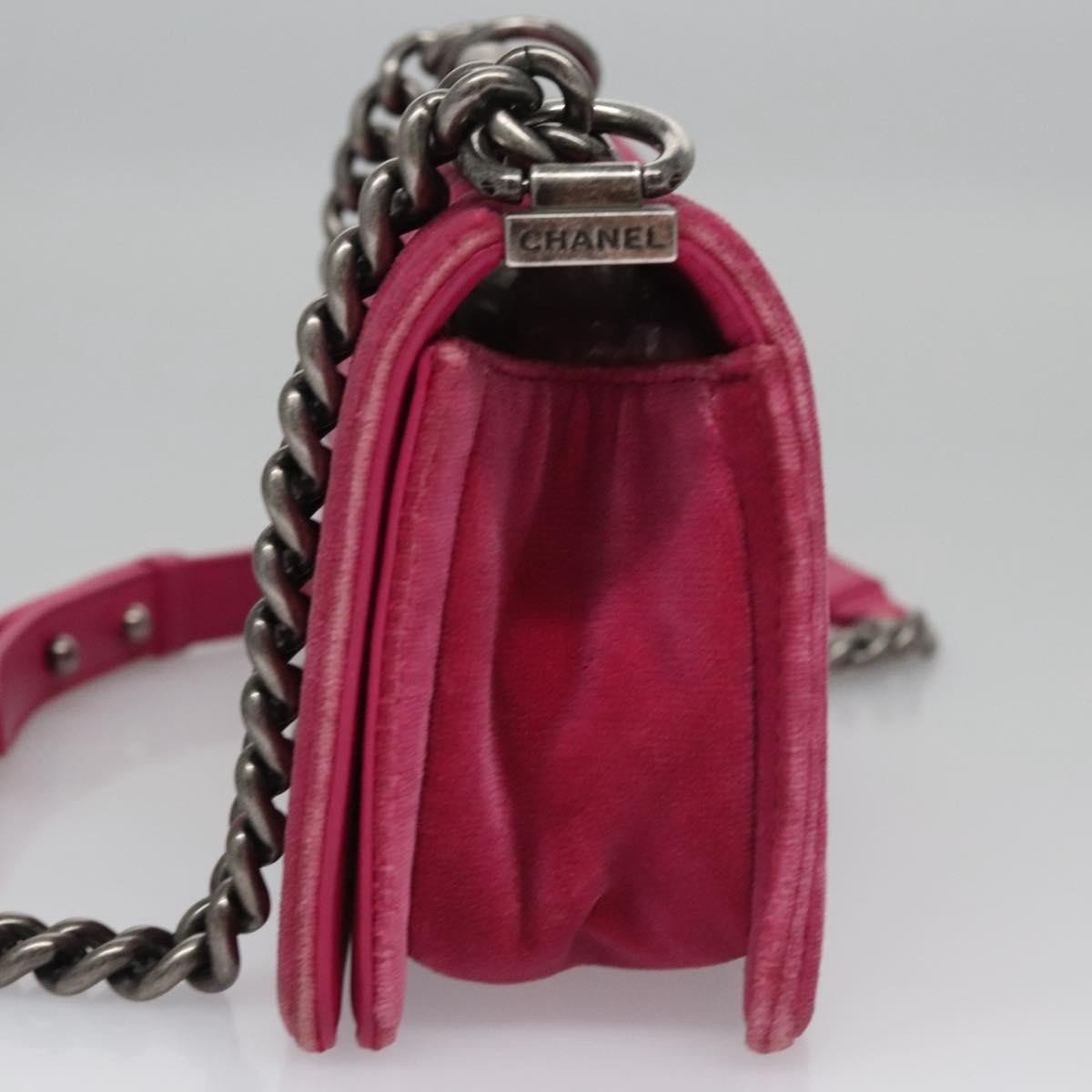 Chanel Boy Flap Bag - Brandsamsara