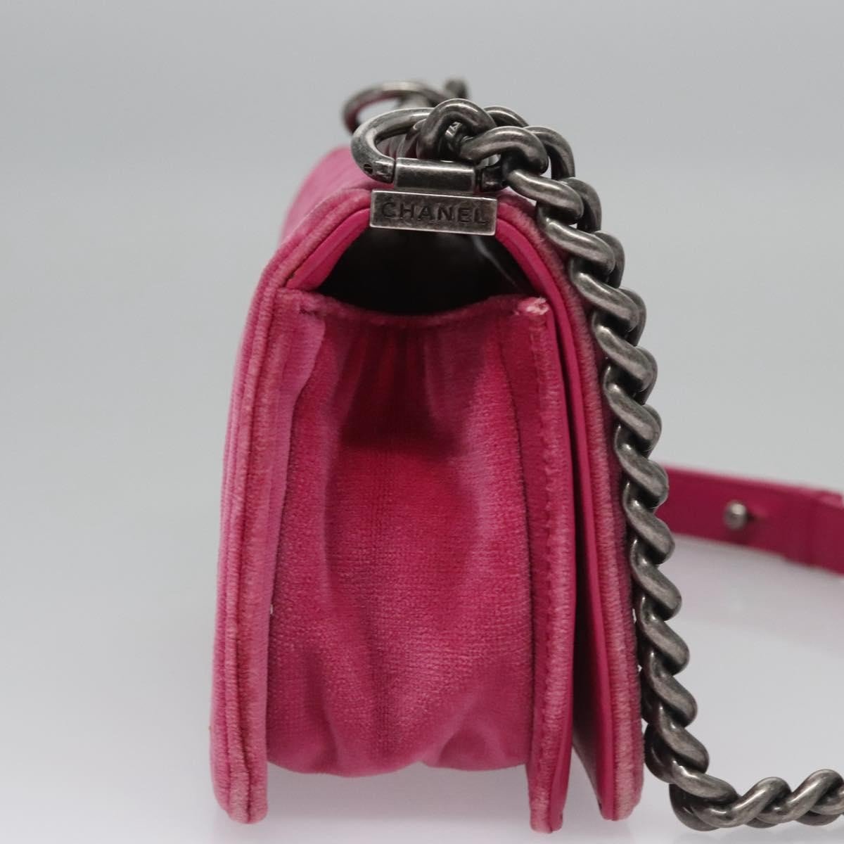 Chanel Boy Flap Bag - Brandsamsara