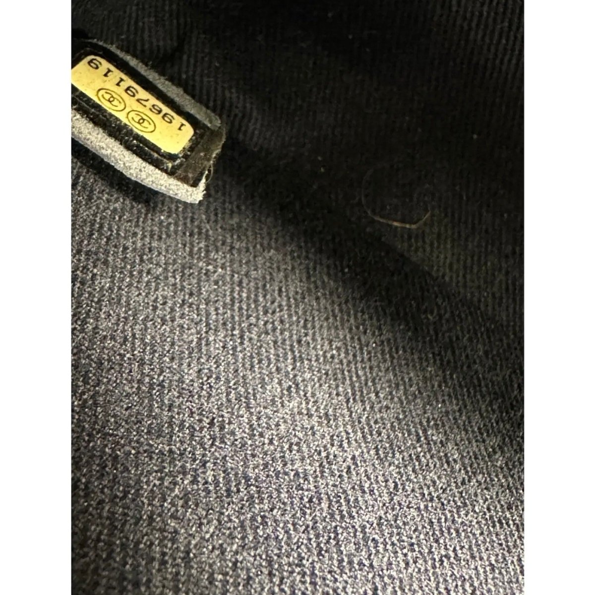 CHANEL Boy Flap Shoulder Bag - Brandsamsara