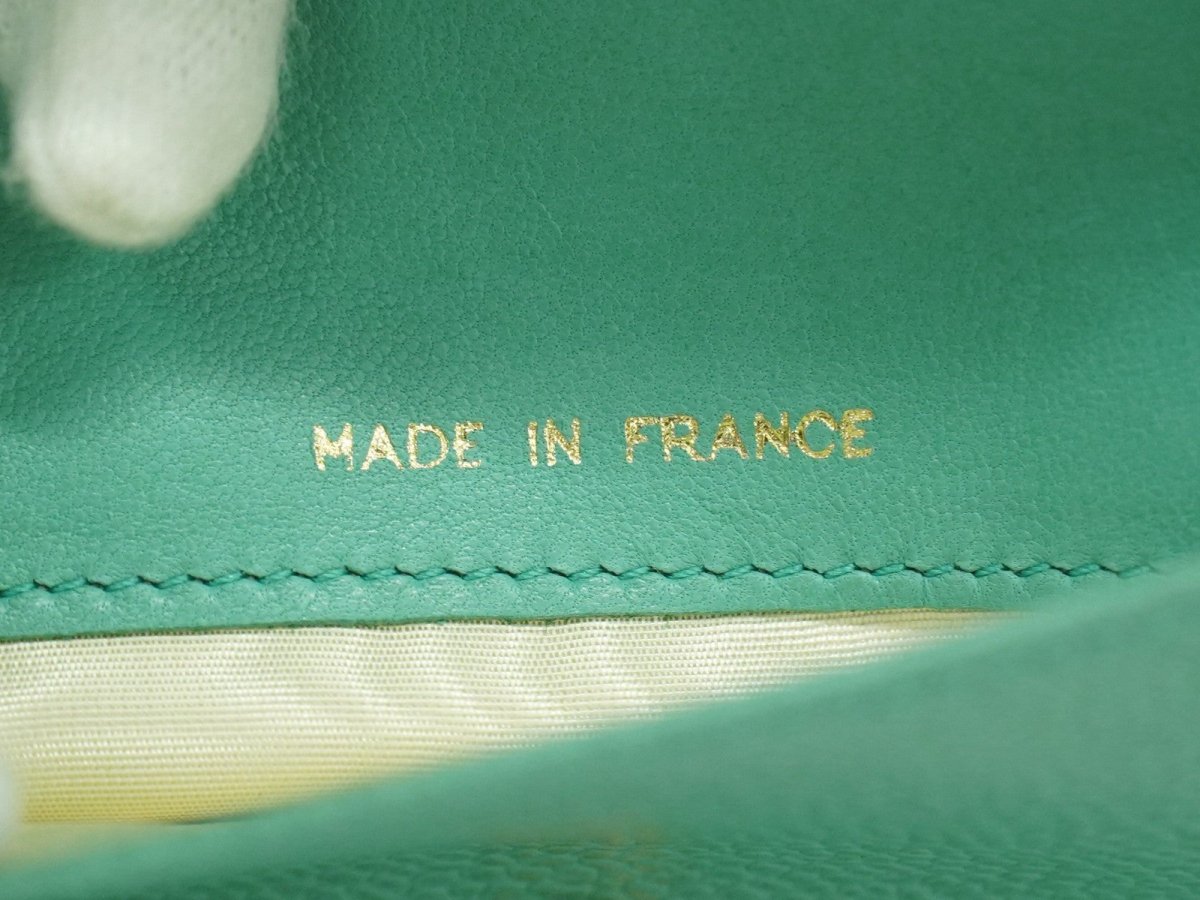 Chanel CC Compact Wallet - Brandsamsara