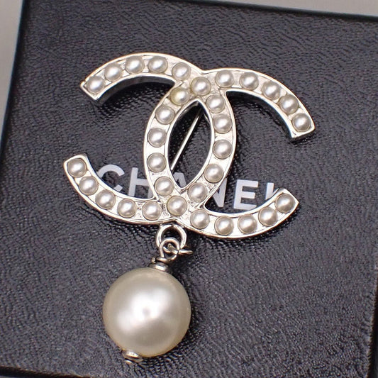 Chanel CC Drop Brooch - Brandsamsara