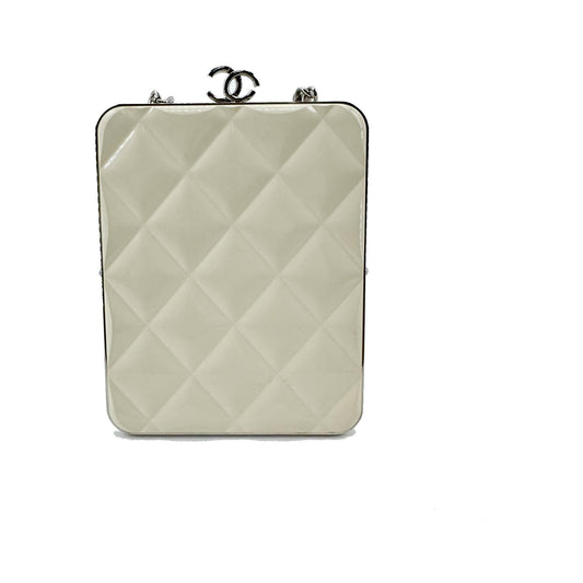 Chanel CC Frame Clutch with Chain Quilted Lambskin and Plexiglass, Beige, Leather, Clutch