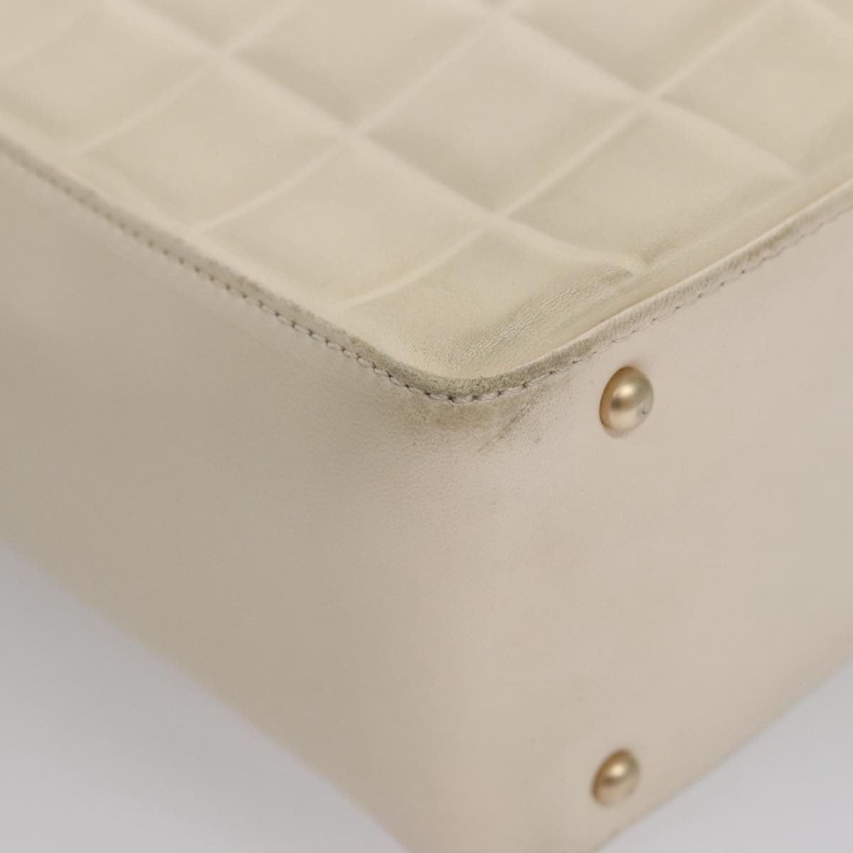 Chanel Chocolate Bar CC Shoulder Bag - Brandsamsara