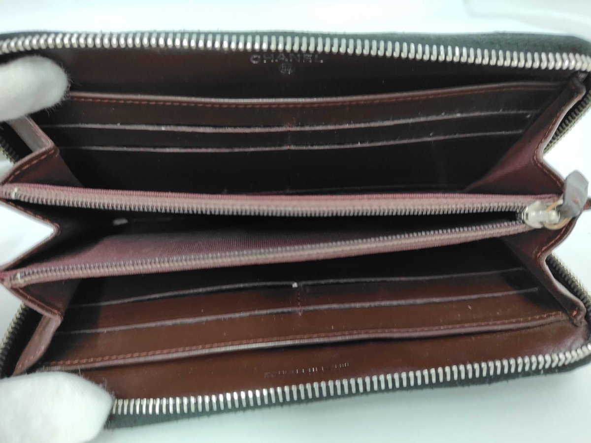 Chanel Coco Boy Zip Around Wallet - Brandsamsara