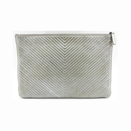 Chanel Cosmetic Case - Brandsamsara