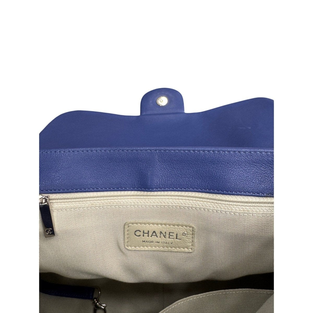 Chanel Flap Shoulder Bag - Brandsamsara