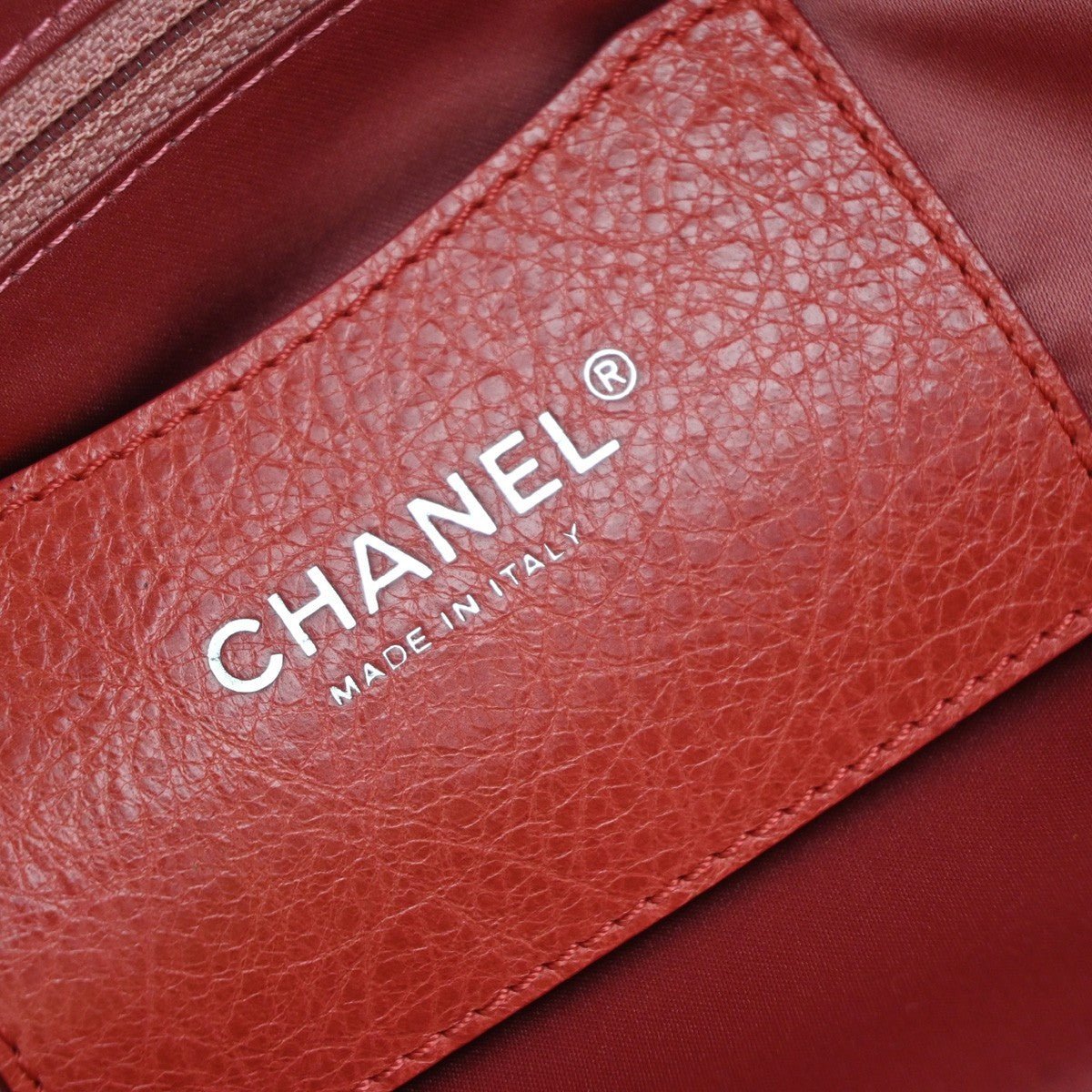 Chanel On The Road Tote - Brandsamsara