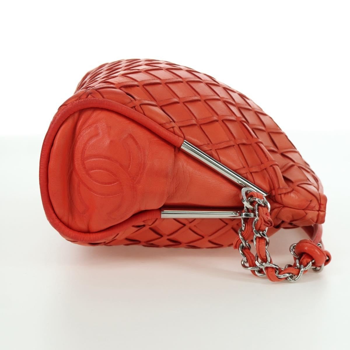 Chanel Ultimate Soft Hobo - Brandsamsara
