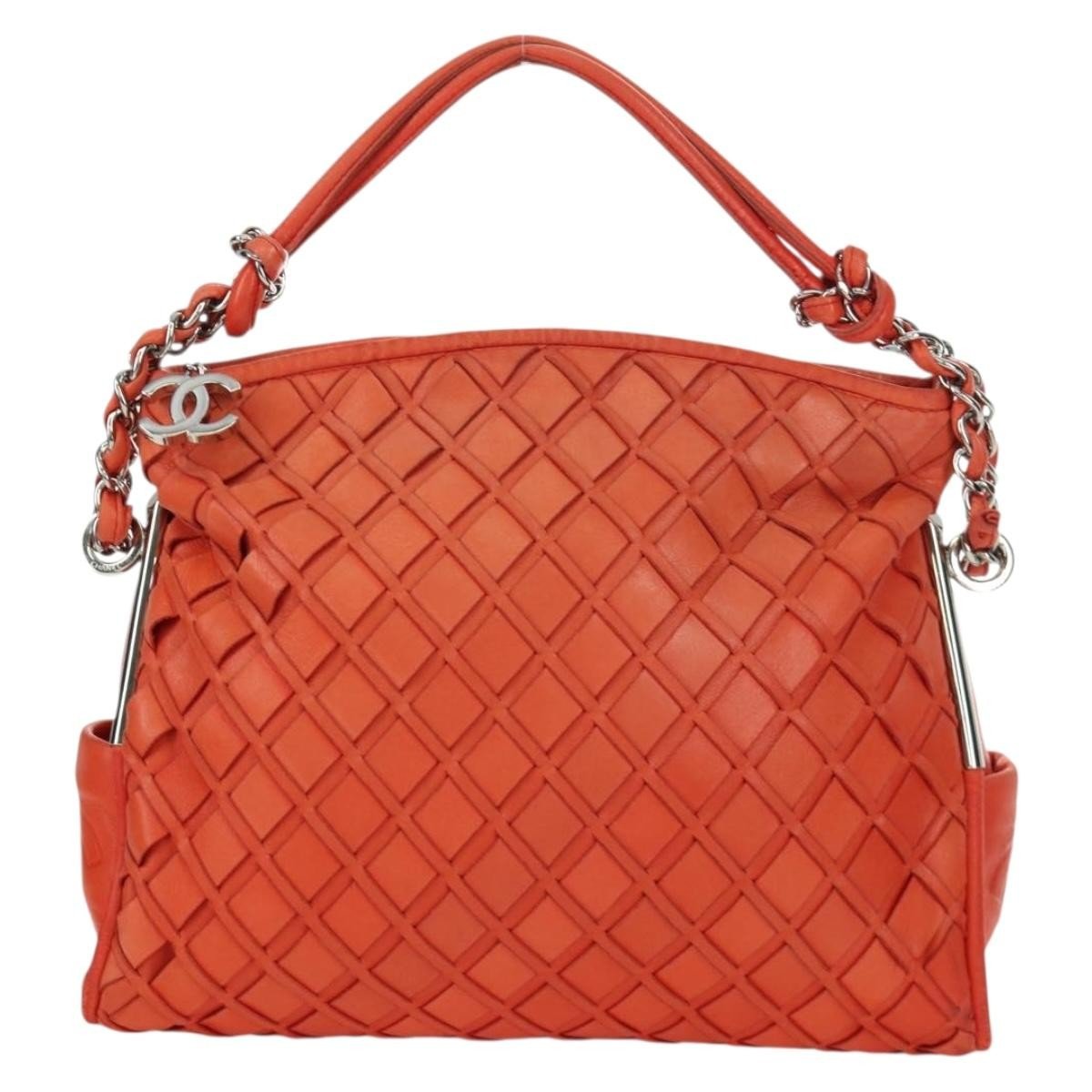 Chanel Ultimate Soft Hobo - Brandsamsara