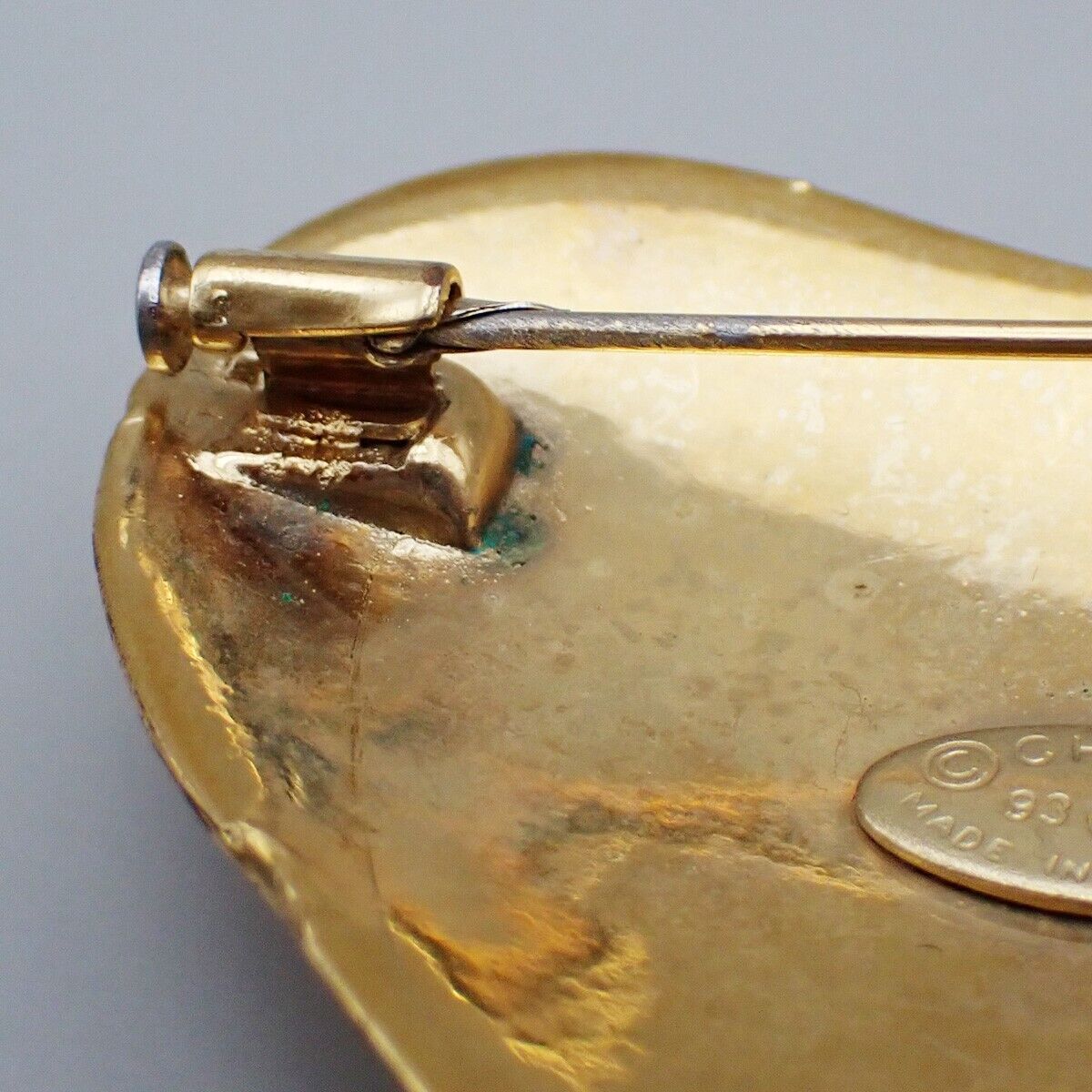 Chanel Vintage CC Heart Brooch - Brandsamsara