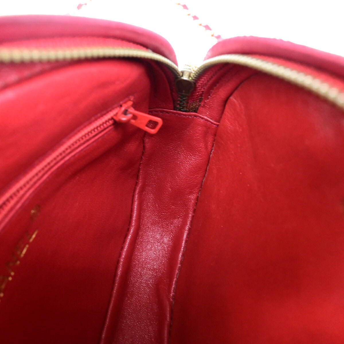 Chanel Vintage CC Oval Chain Bag - Brandsamsara