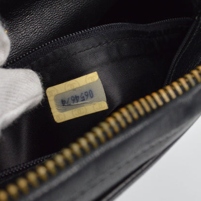 Chanel Vintage CC Tassel Camera - Brandsamsara