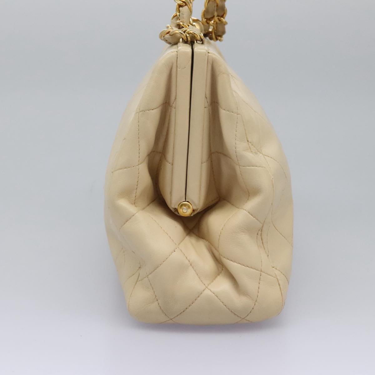 Chanel Vintage Clutch - Brandsamsara