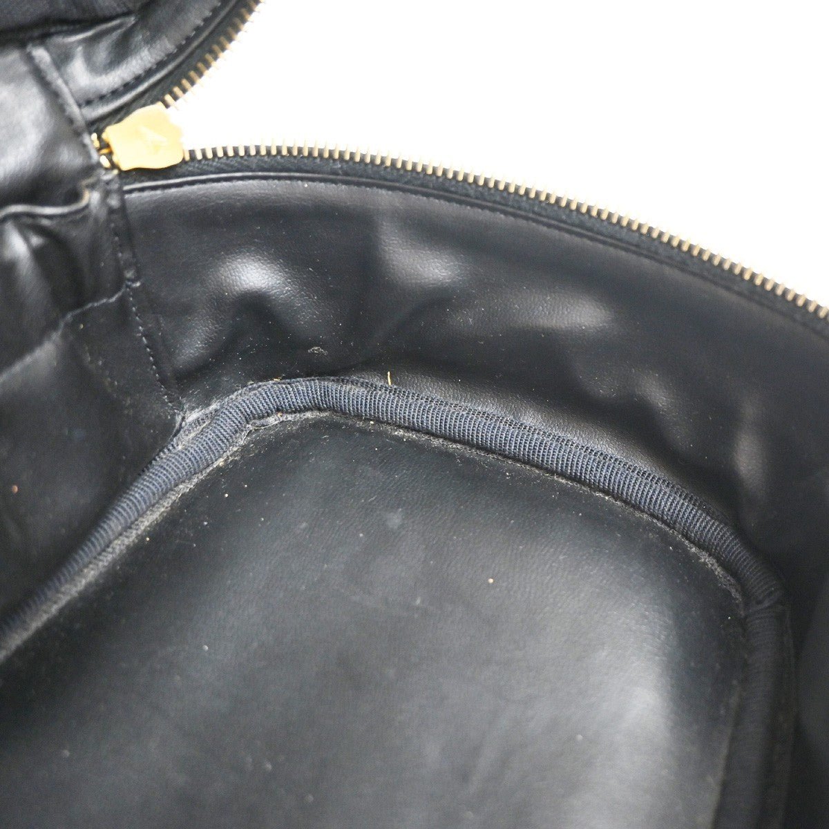 Chanel Vintage Cosmetic Case - Brandsamsara