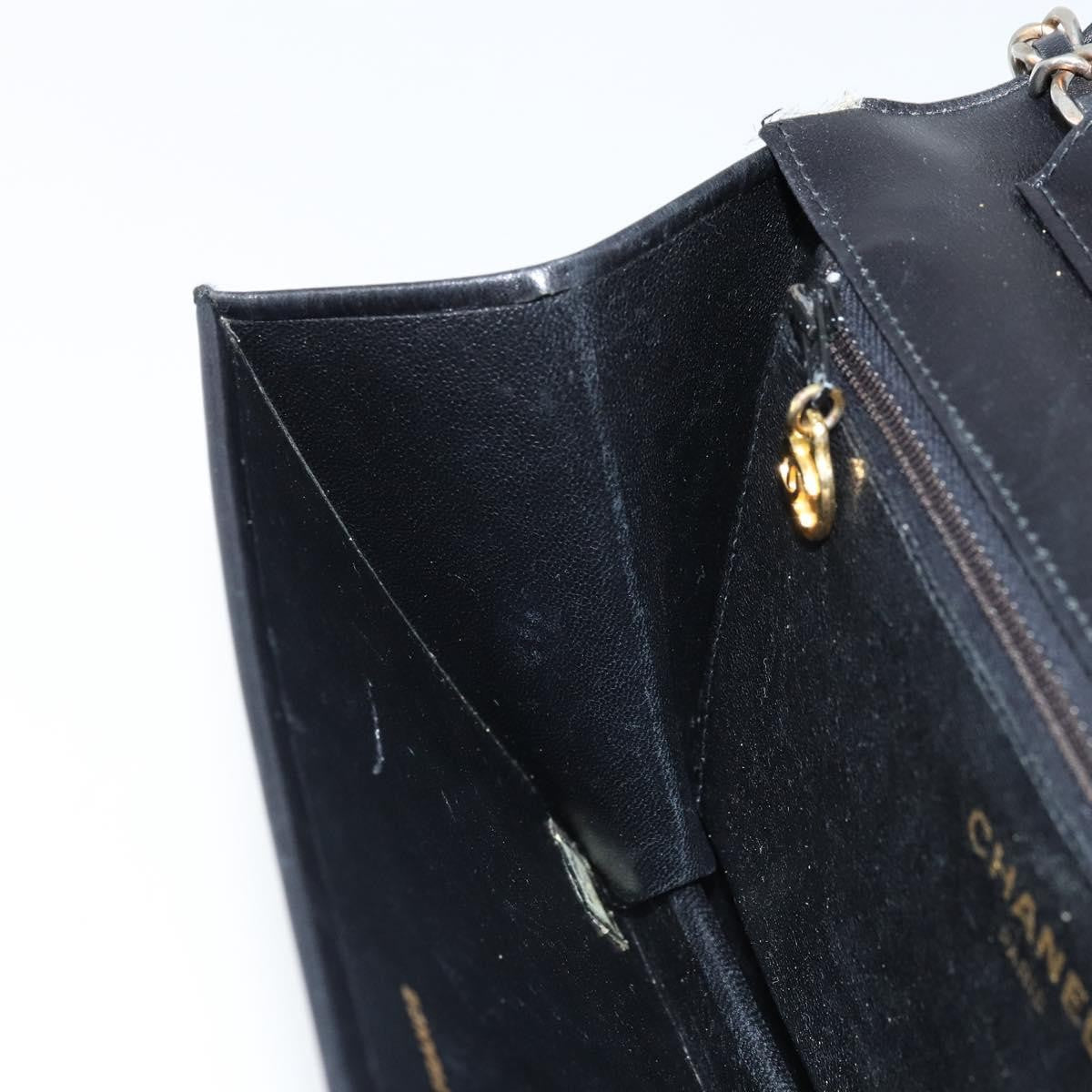 Chanel Wallet on Chain - Brandsamsara