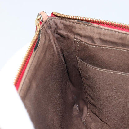 Chloe Envelope Wallet on Chain - Brandsamsara