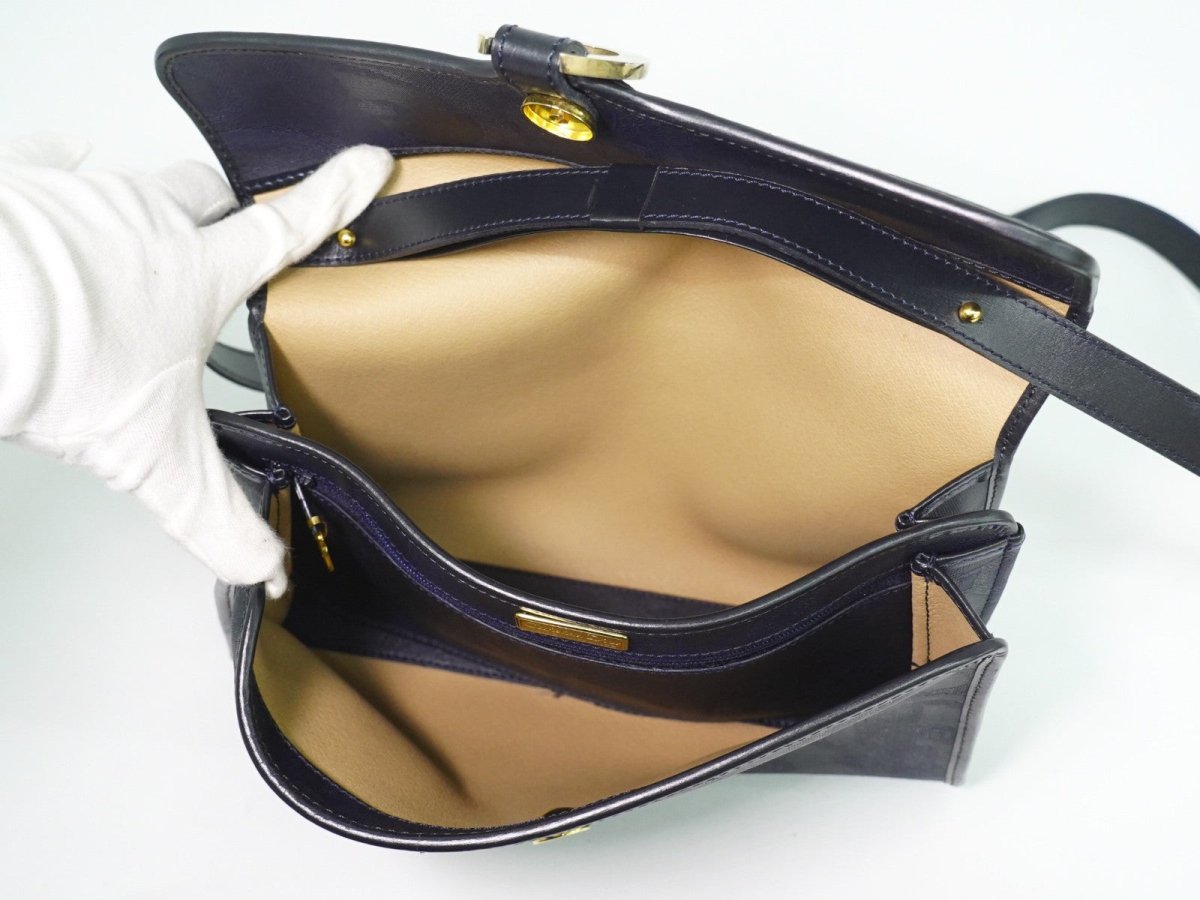 Christian Dior Trotter shoulder bag - Brandsamsara